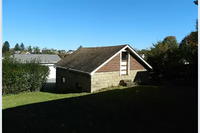 34 Amherst Ave, Pittsburgh, PA 15229 - Photo 21