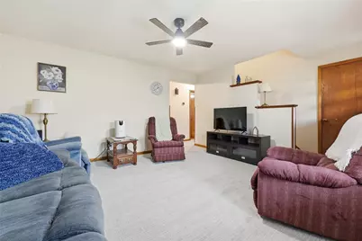 633 Spencer Ave, Sharon, PA 16146 - Photo 3