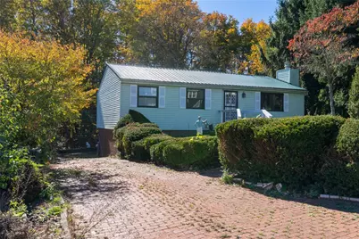 265 Sherwood Dr, Monaca, PA 15061 - Photo 1