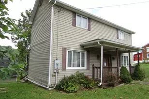 46 Memorial Dr, Perryopolis, PA 15473 - Photo 3