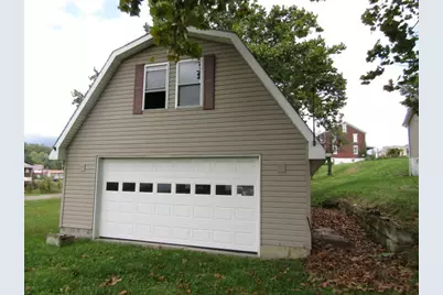46 Memorial Dr, Perryopolis, PA 15473 - Photo 5