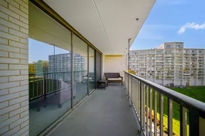 1160 Bower Hill Road #502C, Pittsburgh, PA 15243 - Photo 9