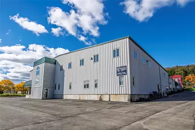 200 Renaissance Dr, Butler, PA 16001 - Photo 11