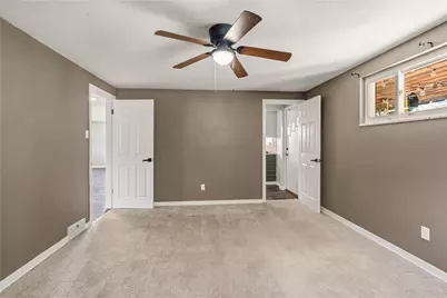654 Northcrest Dr, Pittsburgh, PA 15226 - Photo 29