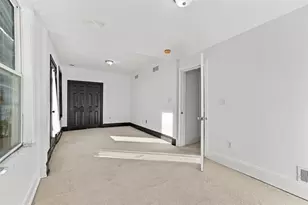 1880 Clayton Ave, Pittsburgh, PA 15214 - Photo 19
