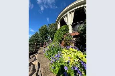 220 Cliffside Dr, Adams Township, PA 16046 - Photo 5