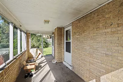 2214 Old Oak Dr, Pittsburgh, PA 15220 - Photo 25