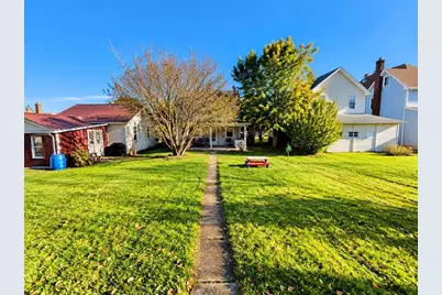 419 Emerson St, Vandergrift, PA 15690 - Photo 13