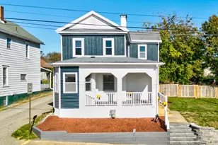 411 Pennsylvania Ave, Rochester, PA 15074 - Photo 1