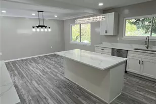 2911 Myer Blvd, McKeesport, PA 15132 - Photo 13