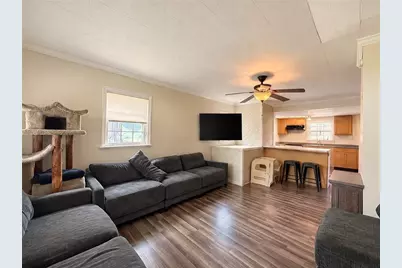 2925 Idaho Ave, Bethel Park, PA 15102 - Photo 3