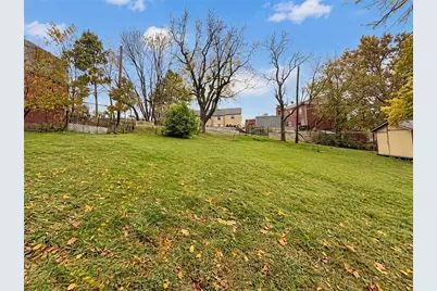2925 Idaho Ave, Bethel Park, PA 15102 - Photo 23