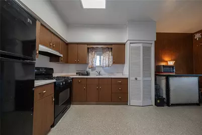512 Reynolds St, McKeesport, PA 15132 - Photo 11
