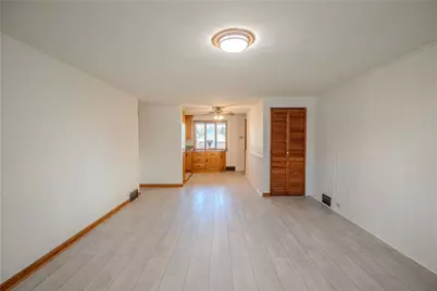 319 Prospect St, Uniontown, PA 15401 - Photo 11