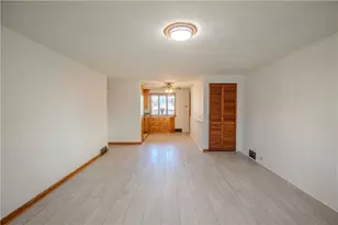 319 Prospect St, Uniontown, PA 15401 - Photo 11
