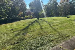 135 Dartmouth Way, Center Township, PA 15001 - Photo 31