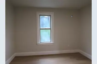 1013 Oak Ave, Turtle Creek, PA 15145 - Photo 9