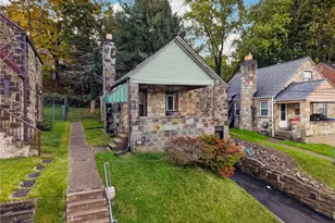 2214 Laketon Rd, Pittsburgh, PA 15221 - Photo 3