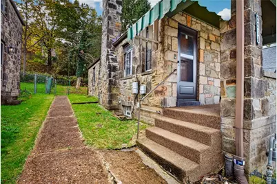2214 Laketon Rd, Pittsburgh, PA 15221 - Photo 5