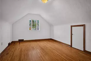 2214 Laketon Rd, Pittsburgh, PA 15221 - Photo 33