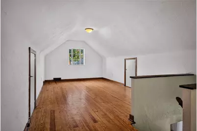 2214 Laketon Rd, Pittsburgh, PA 15221 - Photo 31