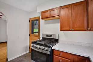 2214 Laketon Rd, Pittsburgh, PA 15221 - Photo 23