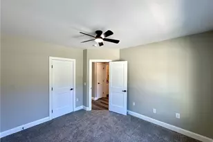 2970 Green Leaf Ct, Neshannock Township, PA 16105 - Photo 29