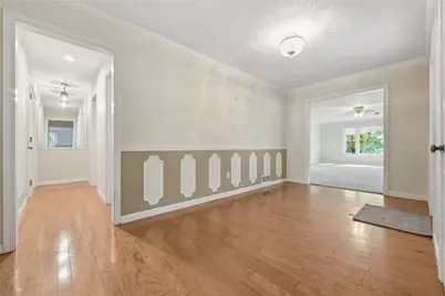725 Dogwood Ln, Hermitage, PA 16148 - Photo 5