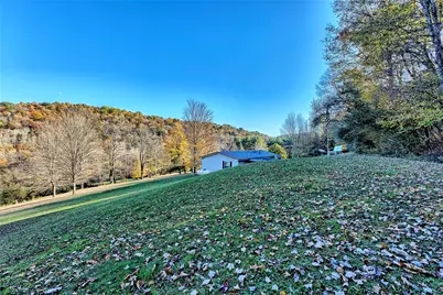 2815 Pine Vale Rd, Montgomery-Grant, PA 15742 - Photo 27