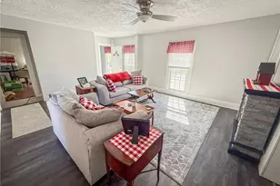 300 Main St, Volant Boro, PA 16156 - Photo 25