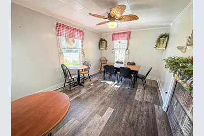 300 Main St, Volant Boro, PA 16156 - Photo 11