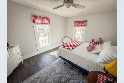 300 Main St, Volant Boro, PA 16156 - Photo 35