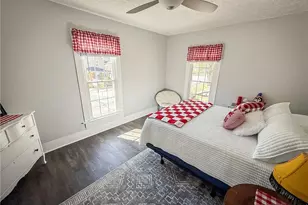 300 Main St, Volant Boro, PA 16156 - Photo 35