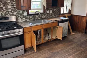 101 N Washington St, Masontown, PA 15461 - Photo 11