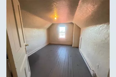 901 Wilhelm St, Elliott, PA 15220 - Photo 17