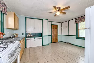 912 Sherman Ave, Irwin, PA 15642 - Photo 11