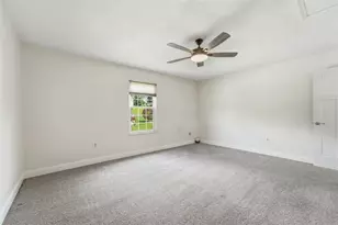 328 Whitney Chase Ln, North Huntingdon, PA 15642 - Photo 33
