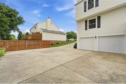 328 Whitney Chase Ln, North Huntingdon, PA 15642 - Photo 41