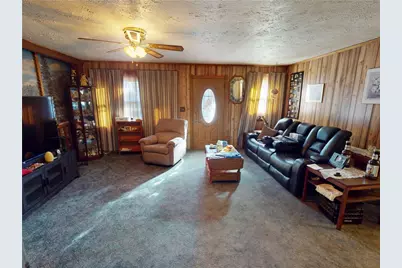 318 Beechwood Ave, Farrell, PA 16121 - Photo 23