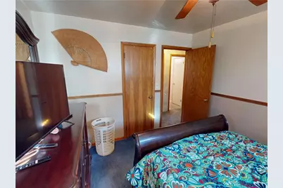 318 Beechwood Ave, Farrell, PA 16121 - Photo 29
