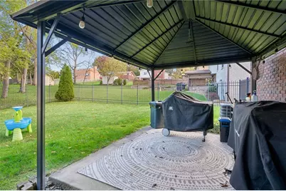 122 Manchester, Hempfield Township, PA 15642 - Photo 25