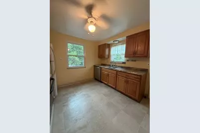 135 Garlow Dr, Pittsburgh, PA 15235 - Photo 7