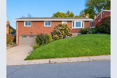 921 Shadycrest Rd, Beechview, PA 15216 - Photo 1