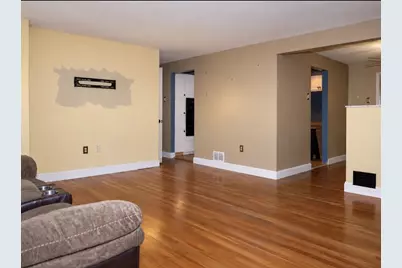 921 Shadycrest Rd, Beechview, PA 15216 - Photo 7