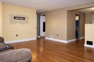 921 Shadycrest Rd, Beechview, PA 15216 - Photo 7