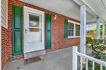 617 Woodburn Ln, Hempfield Township, PA 15601 - Photo 3