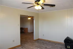 5512 Ollie St, Pittsburgh, PA 15207 - Photo 5