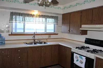 5512 Ollie St, Pittsburgh, PA 15207 - Photo 9