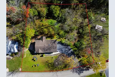 908 Essex Dr, Hempfield Township, PA 15601 - Photo 29