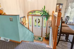 908 Essex Dr, Hempfield Township, PA 15601 - Photo 23
